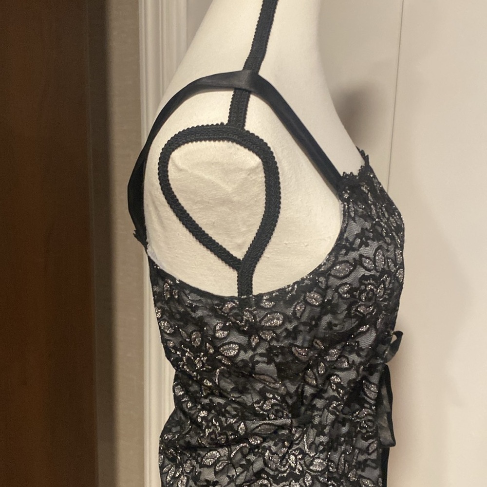 Black & Silver Lace Camisole - Picture 4 of 8